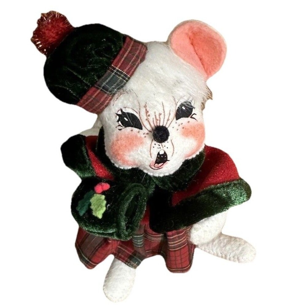 Annalee VTG Christmas Mouse Doll Plaid Outfit Collectible Felt Handpainted